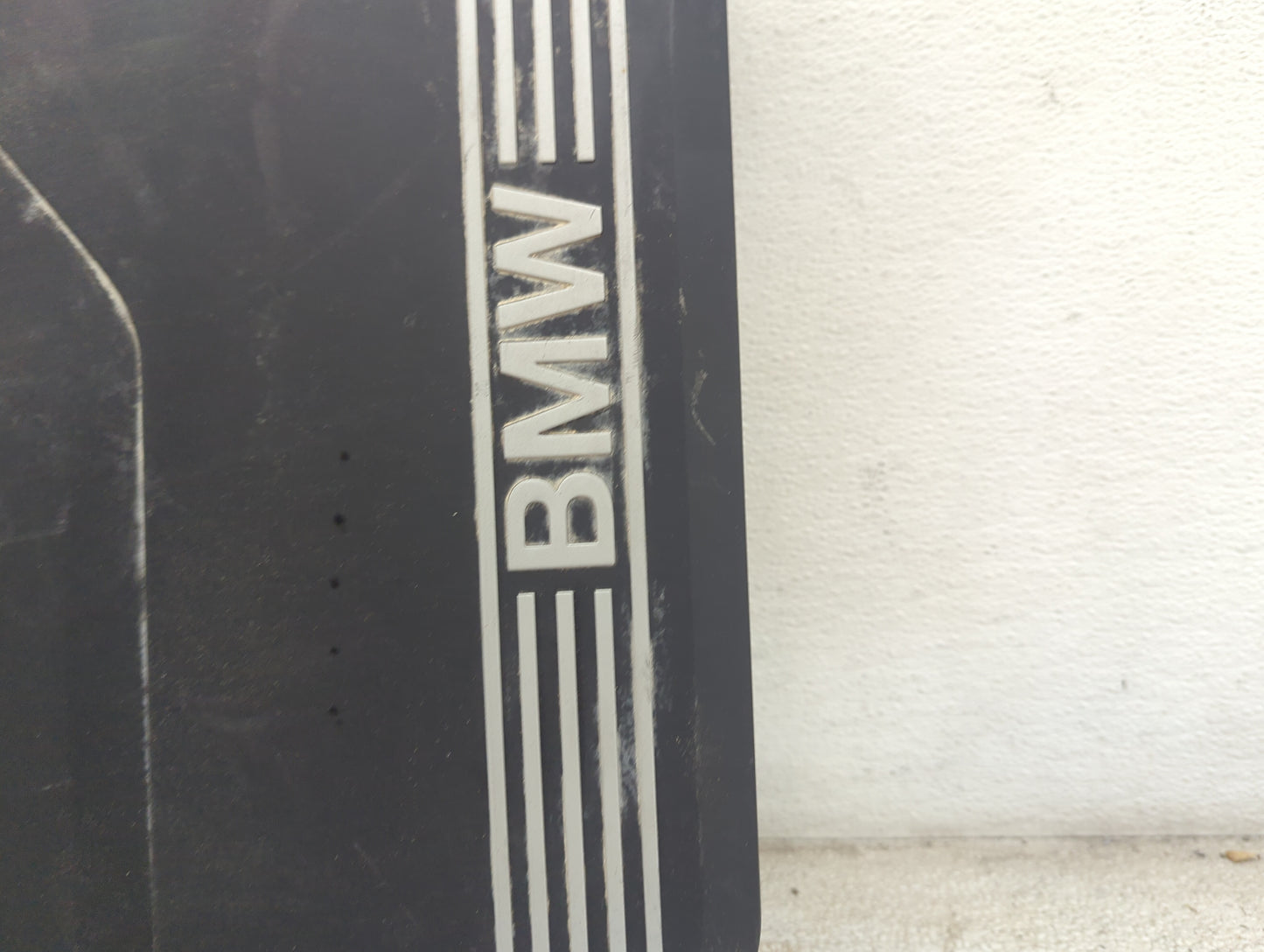 2020 Bmw 330i Engine Cover Black - Oemusedautoparts1.com