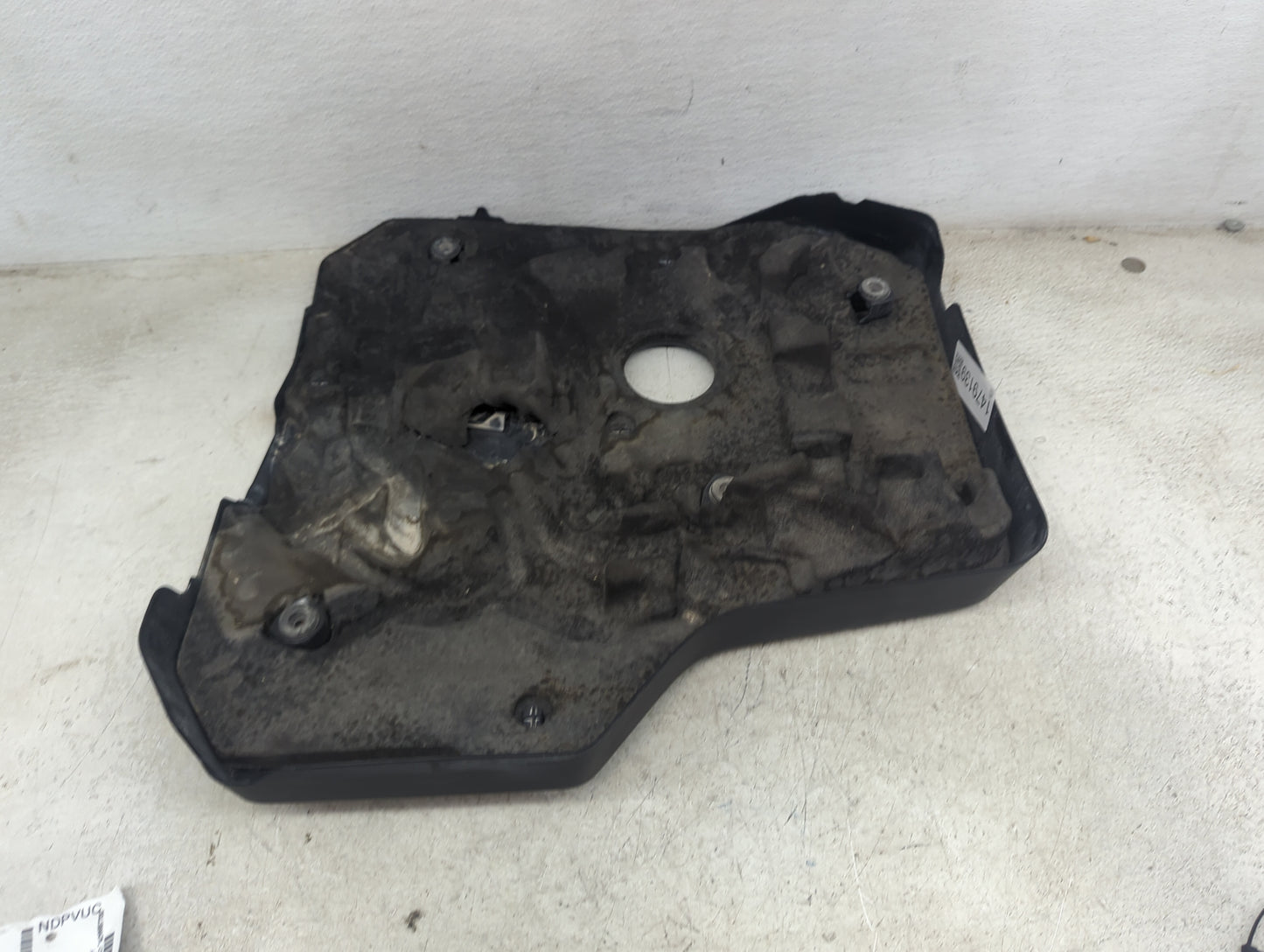 2020 Bmw 330i Engine Cover Black - Oemusedautoparts1.com