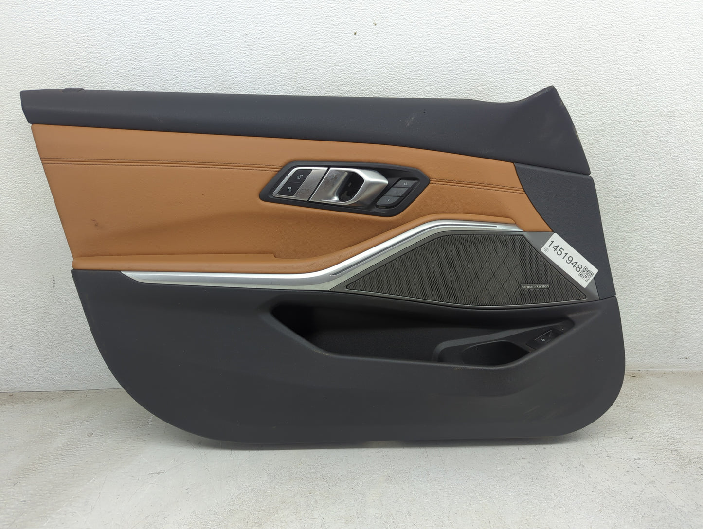 2020 Bmw 340i Front Left Driver Interior Door Panel Trim - Oemusedautoparts1.com