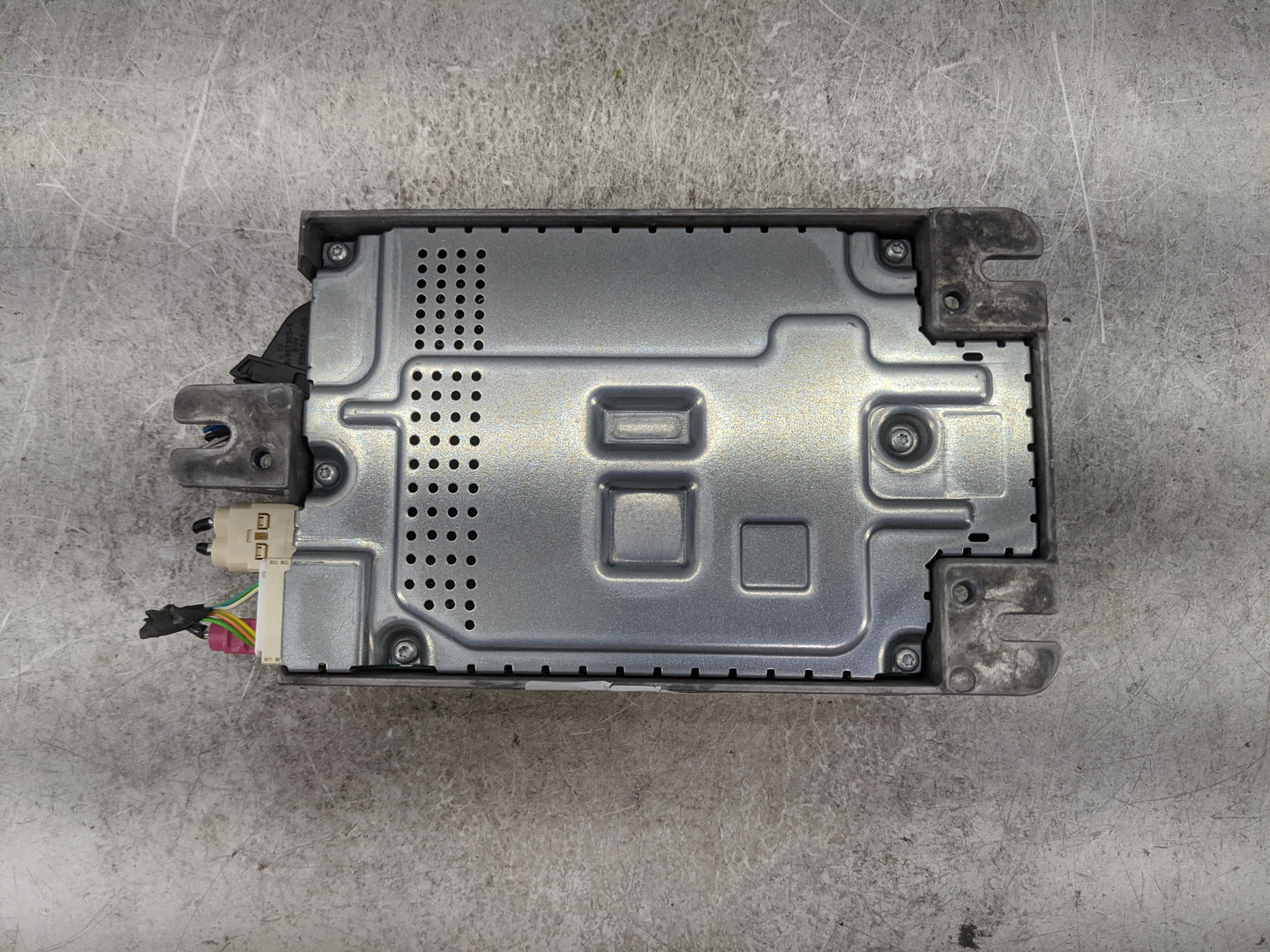 Bmw 530 Radio Speaker Amplifier 1477277 - Oemusedautoparts1.com