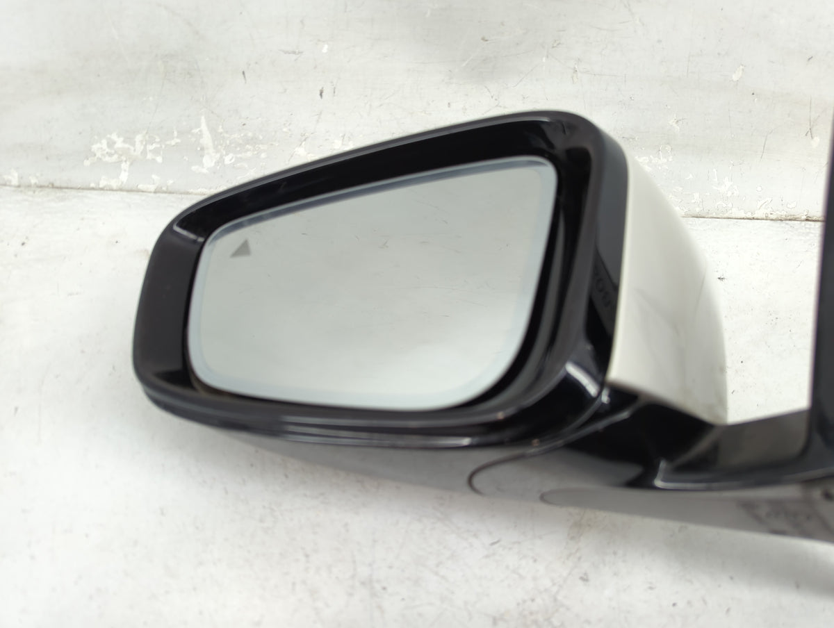 2018-2020 Bmw 530e Driver Side View Mirror - Left Door Mirror OEM Used - Oemusedautoparts1.com