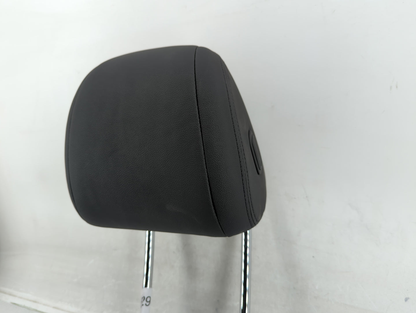 2020 Bmw 530i Headrest Head Rest Rear Seat Fits OEM Used Auto Parts - Oemusedautoparts1.com