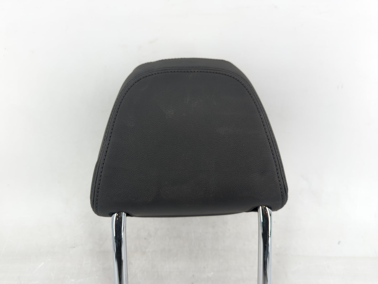 2020 Bmw 530i Headrest Head Rest Rear Seat Fits OEM Used Auto Parts - Oemusedautoparts1.com