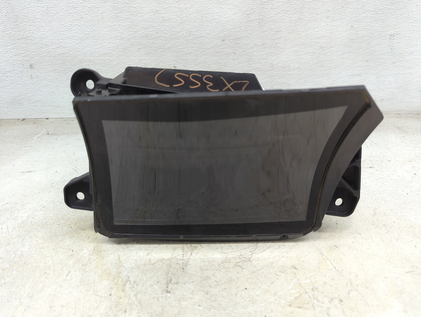 2020-2020 Bmw 540i Information Display Screen - Oemusedautoparts1.com