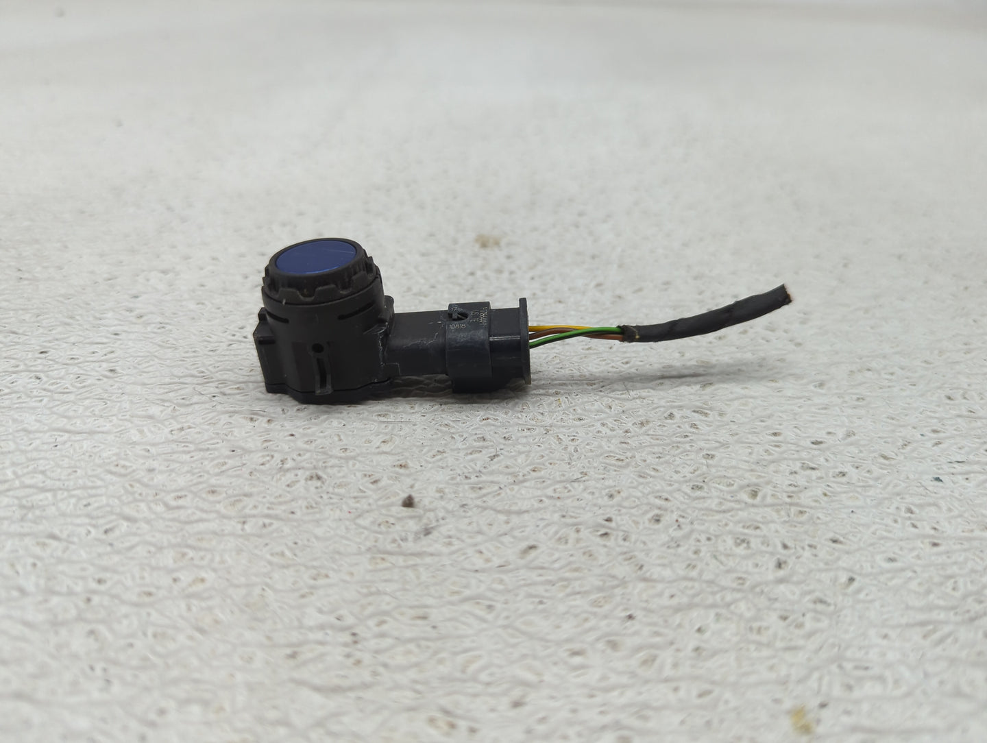 2020 Bmw M340i Front Park Assist Sensor Blue - Oemusedautoparts1.com