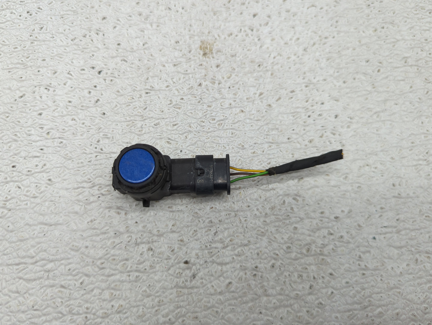 2020 Bmw M340i Front Park Assist Sensor Blue - Oemusedautoparts1.com