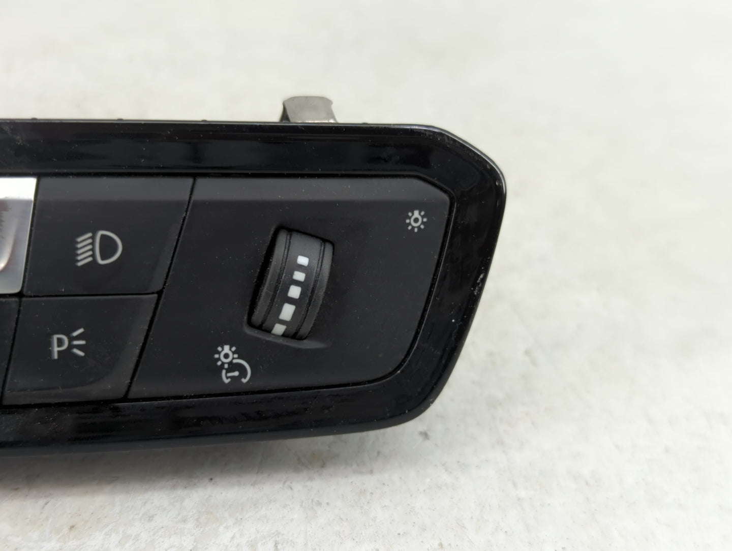 2020 Bmw M8 Headlight Head Light Switch Lamp Control - Oemusedautoparts1.com