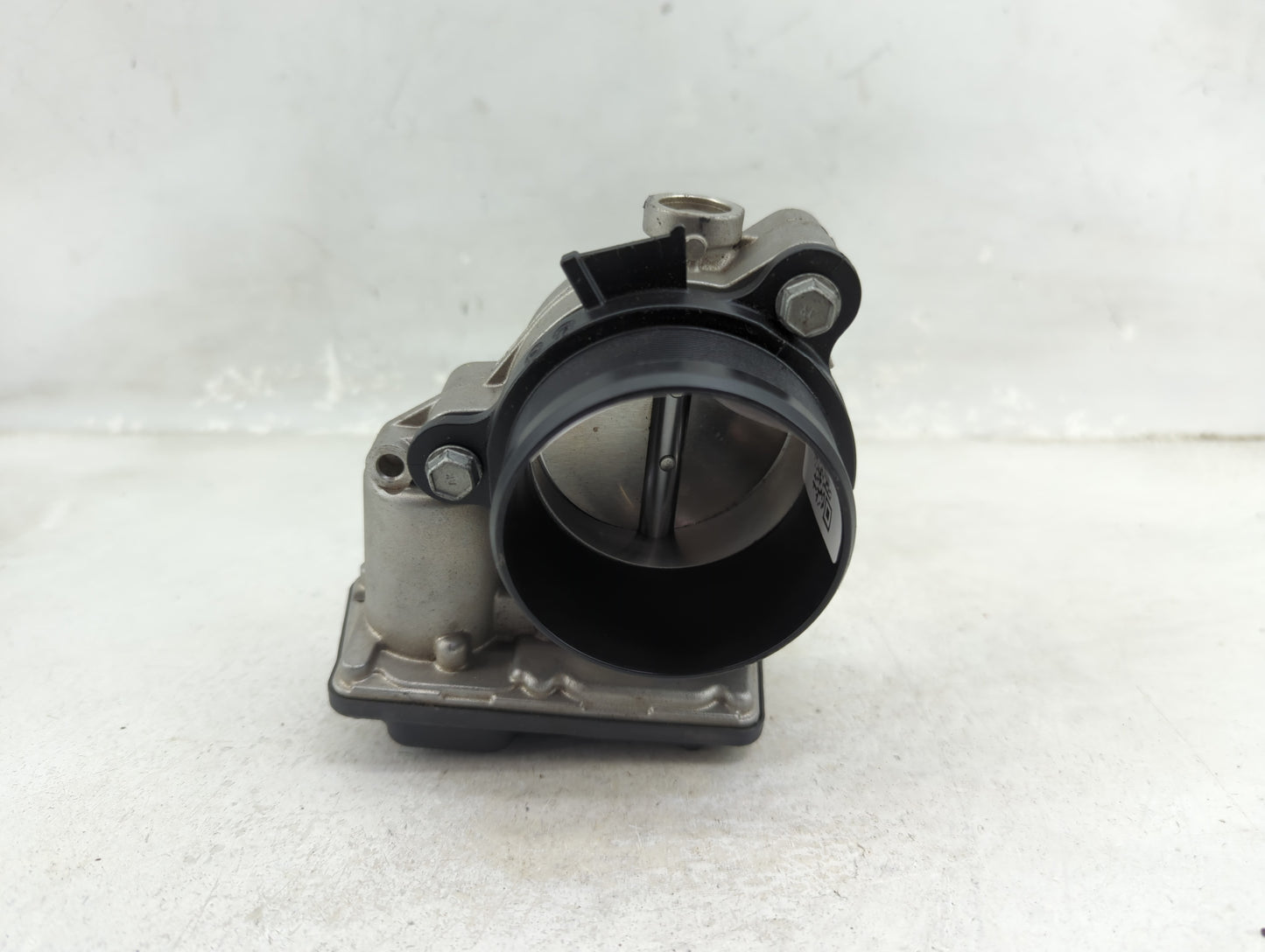 2020 Bmw M8 Throttle Body P/N:E8-1046-0-20008-02302 Fits OEM Used Auto Parts - Oemusedautoparts1.com