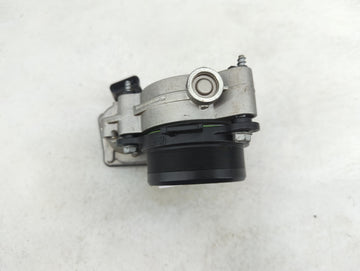 2020 Bmw M8 Throttle Body P/N:E8-1046-0-20008-02302 Fits OEM Used Auto Parts
