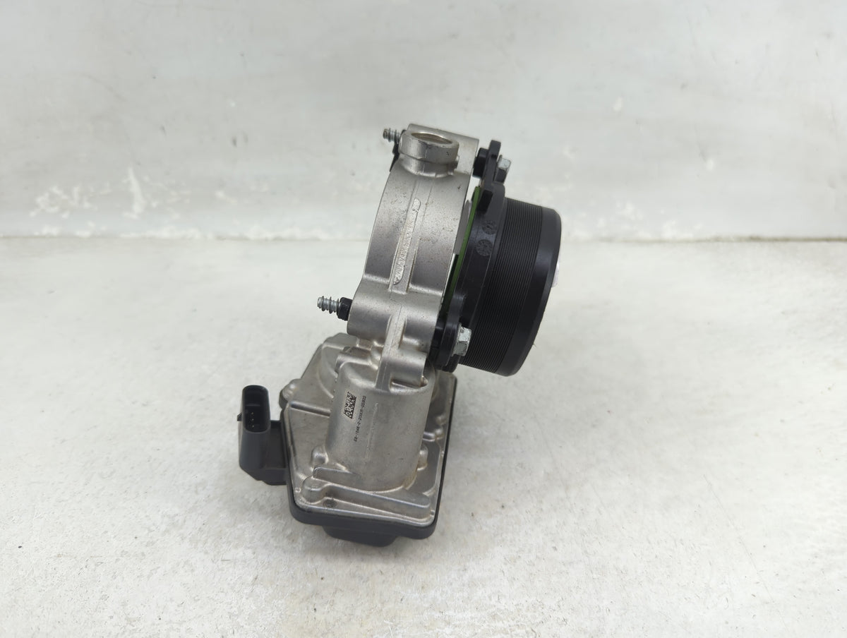 2020 Bmw M8 Throttle Body P/N:E8-1046-0-20008-02302 Fits OEM Used Auto Parts - Oemusedautoparts1.com