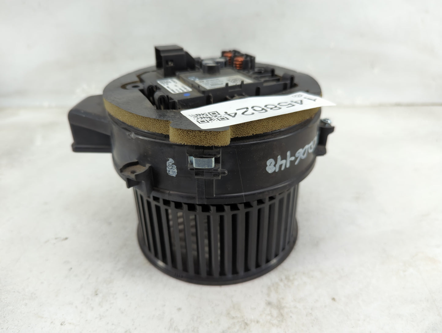 2020 Bmw M8 Heater AC Blower Motor P/N:0130309508 F011500123, DK409007 Fits Fits 2016 2017 2018 2019 OEM Used Auto Parts - O