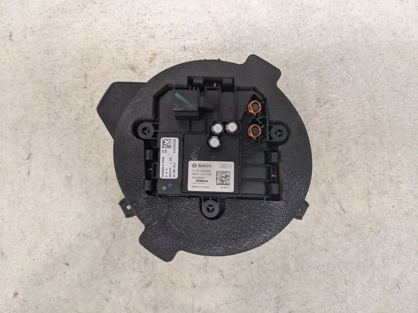 2020 Bmw M8 Heater AC Blower Motor P/N:F011500123 0130309508 Fits OEM Used Auto Parts - Oemusedautoparts1.com