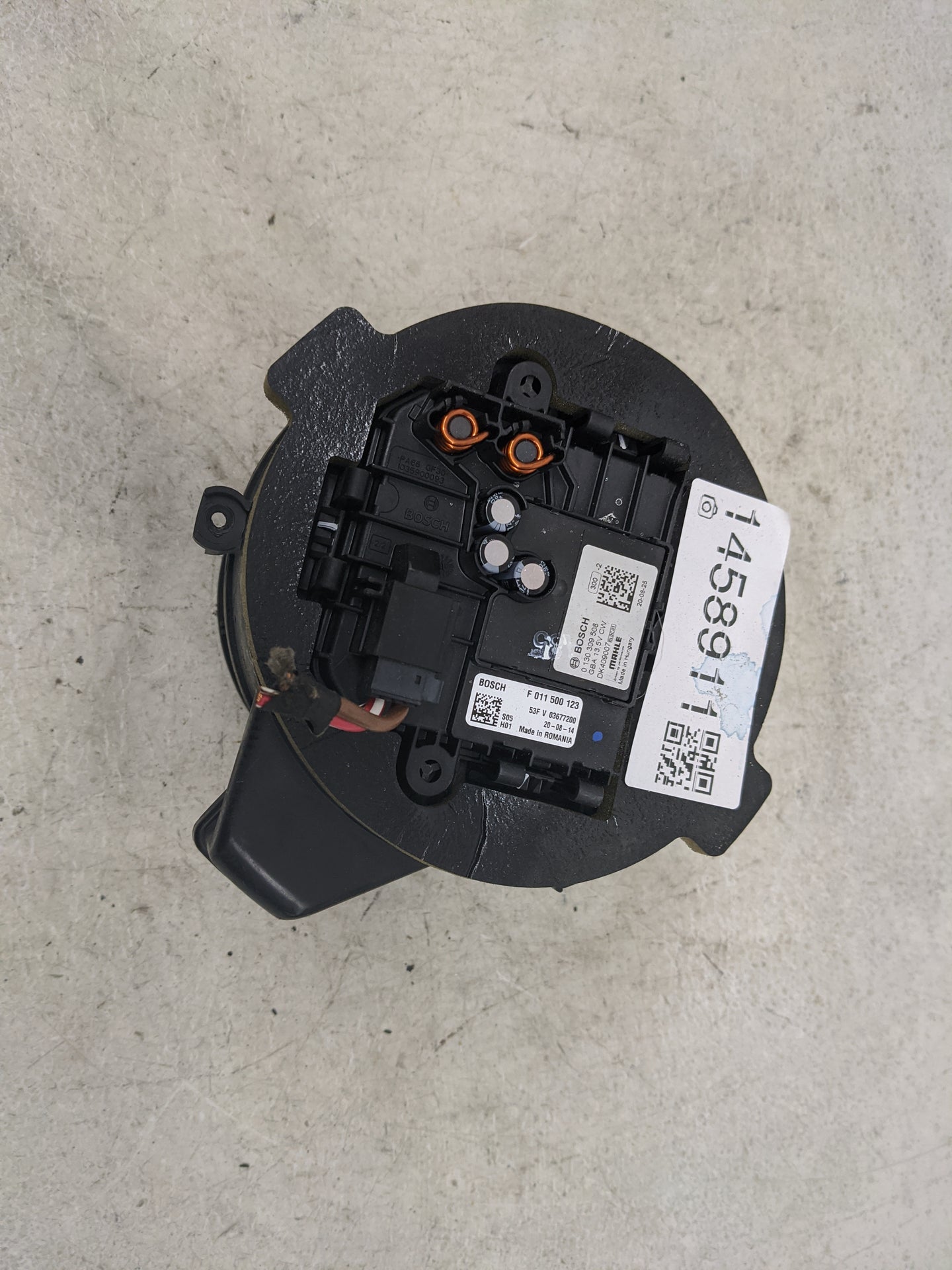 2020 Bmw M8 Heater AC Blower Motor P/N:F011500123 0130309508 Fits OEM Used Auto Parts - Oemusedautoparts1.com