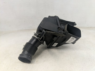 2020-2020 Bmw M8 Air Cleaner Intake-duct Hose Tube 1464731 - Oemusedautoparts1.com