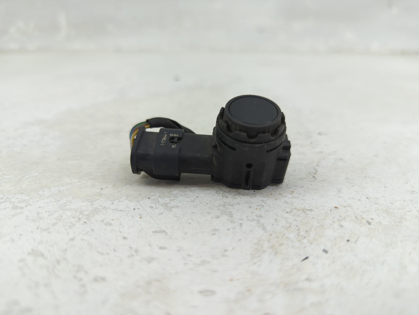 2020 Bmw M850i Front Park Assist Sensor Black 1456613 - Oemusedautoparts1.com