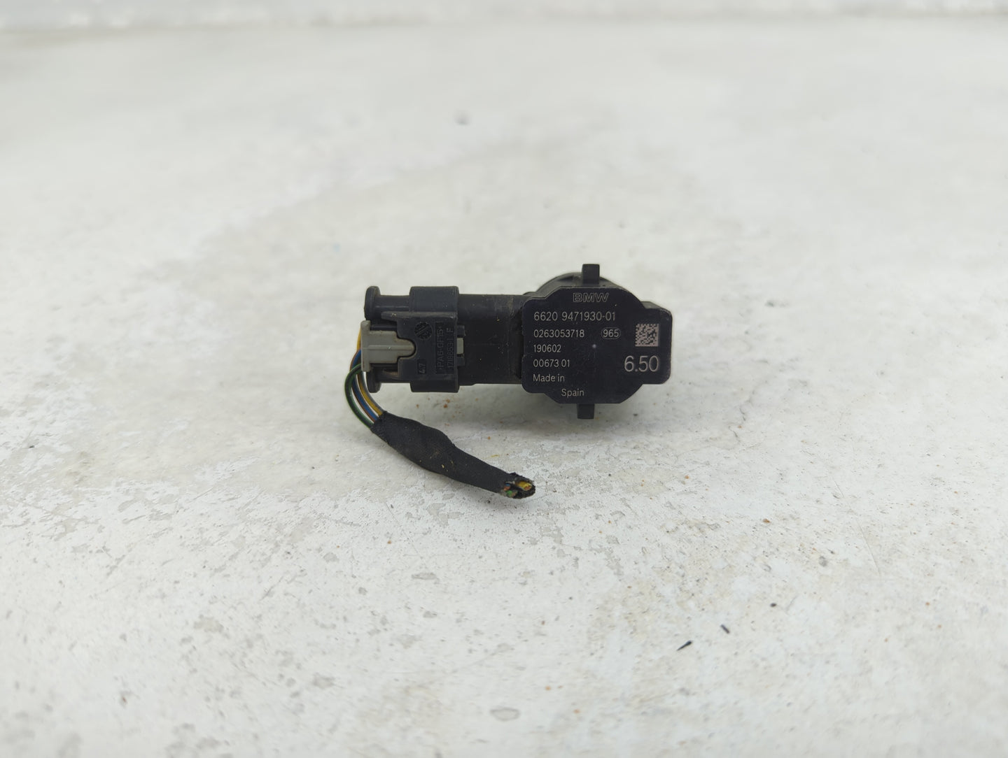 2020 Bmw M850i Front Park Assist Sensor Black 1456613 - Oemusedautoparts1.com