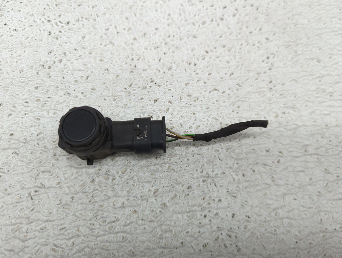 2020 Bmw M850i Front Park Assist Sensor Black - Oemusedautoparts1.com