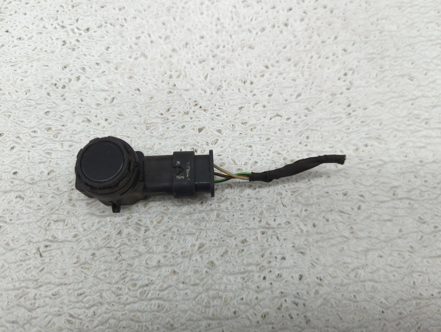 2020 Bmw M850i Front Park Assist Sensor Black - Oemusedautoparts1.com