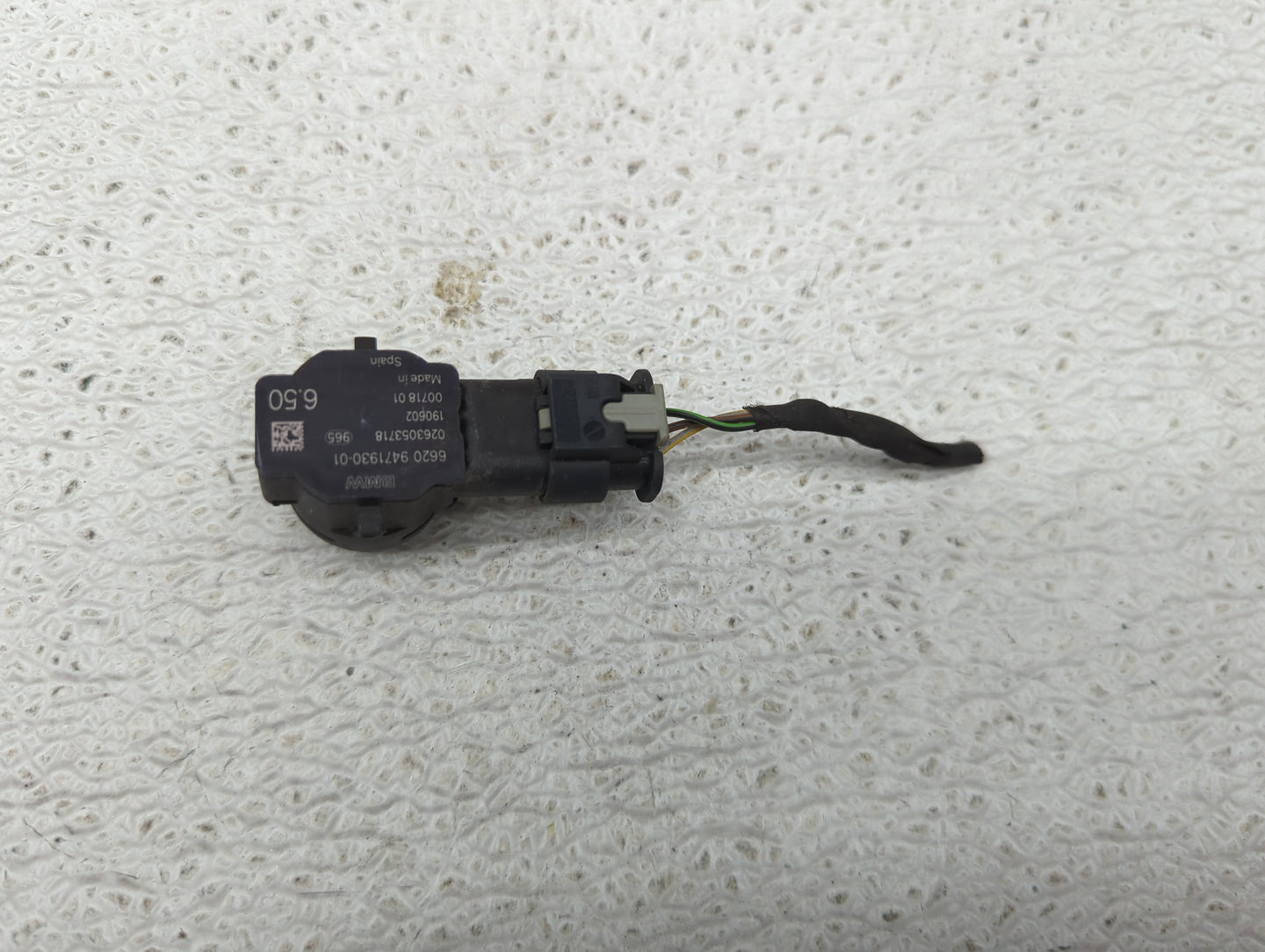 2020 Bmw M850i Front Park Assist Sensor Black - Oemusedautoparts1.com