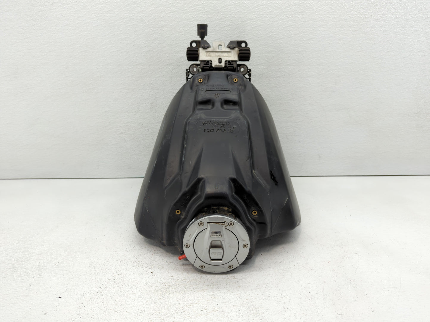 2020 Bmw R1200r K27 Fuel Tank Door Lid Gas Tank - Oemusedautoparts1.com
