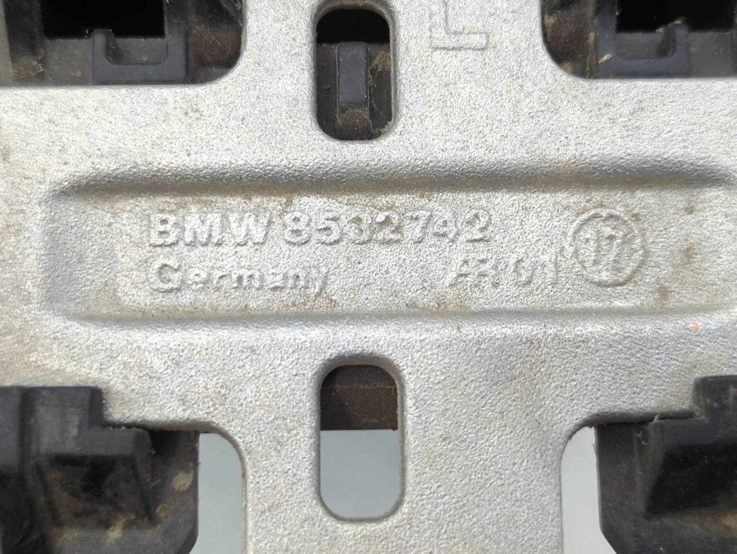 2020 Bmw R1200r K27 Fuel Tank Door Lid Gas Tank - Oemusedautoparts1.com