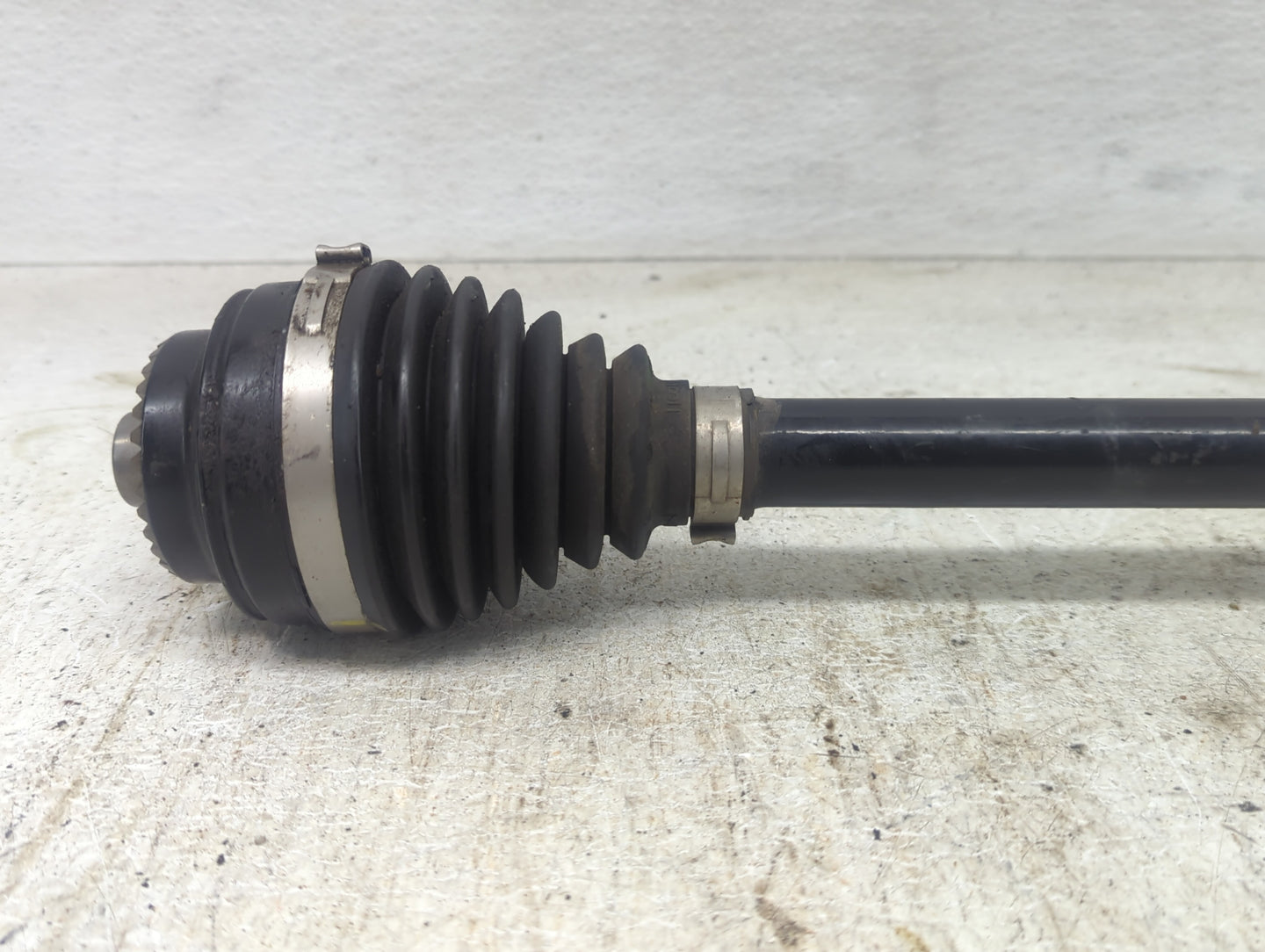 2016-2022 Bmw X1 Axle Shaft Rear Driver Cv C/v - Oemusedautoparts1.com