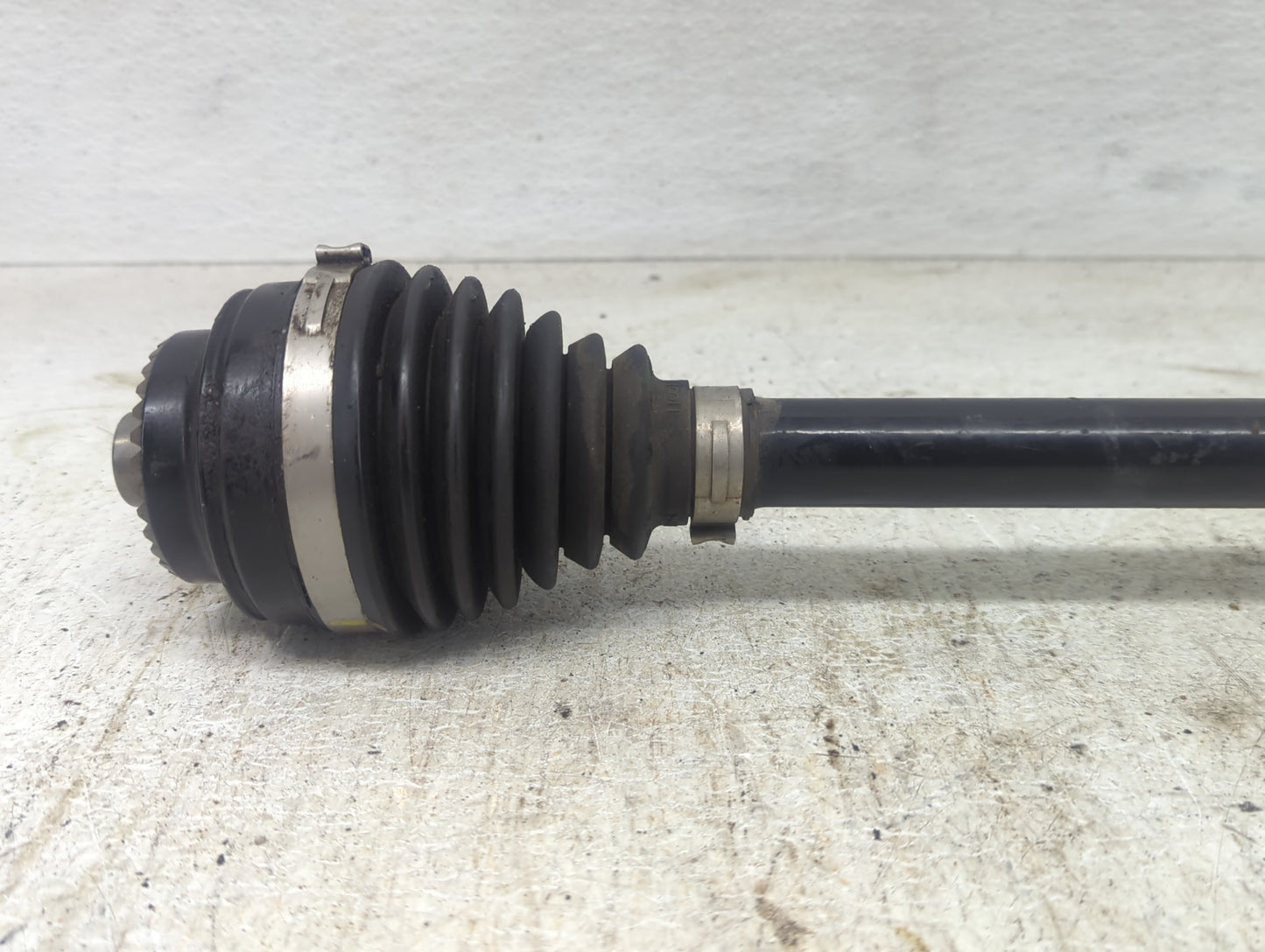 2016-2022 Bmw X1 Axle Shaft Rear Driver Cv C/v - Oemusedautoparts1.com