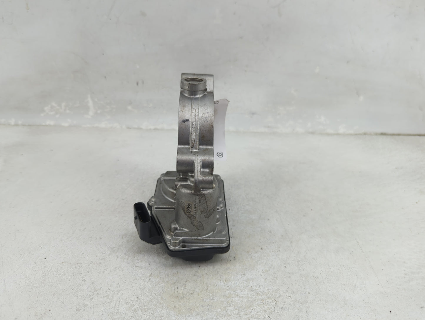 2018-2020 Bmw X2 Throttle Body P/N:7619008 A2C15022400 Fits Fits 2016 2017 2018 2019 2020 2021 2022 OEM Used Auto Parts - Oe