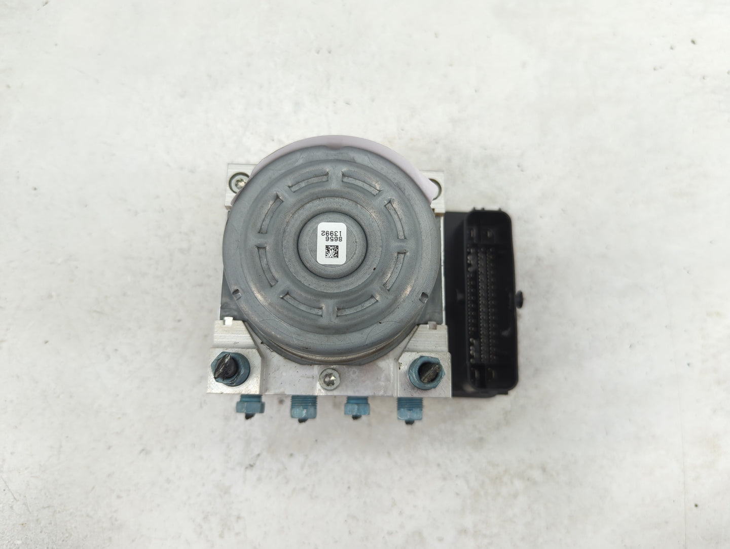 2018-2020 Bmw X2 ABS Pump Control Module Replacement P/N:7 915 657 Fits Fits 2016 2017 2018 2019 2020 2021 OEM Used Auto Par