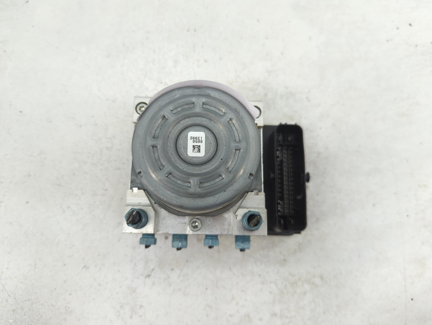 2018-2020 Bmw X2 ABS Pump Control Module Replacement P/N:7 915 657 Fits Fits 2016 2017 2018 2019 2020 2021 OEM Used Auto Par