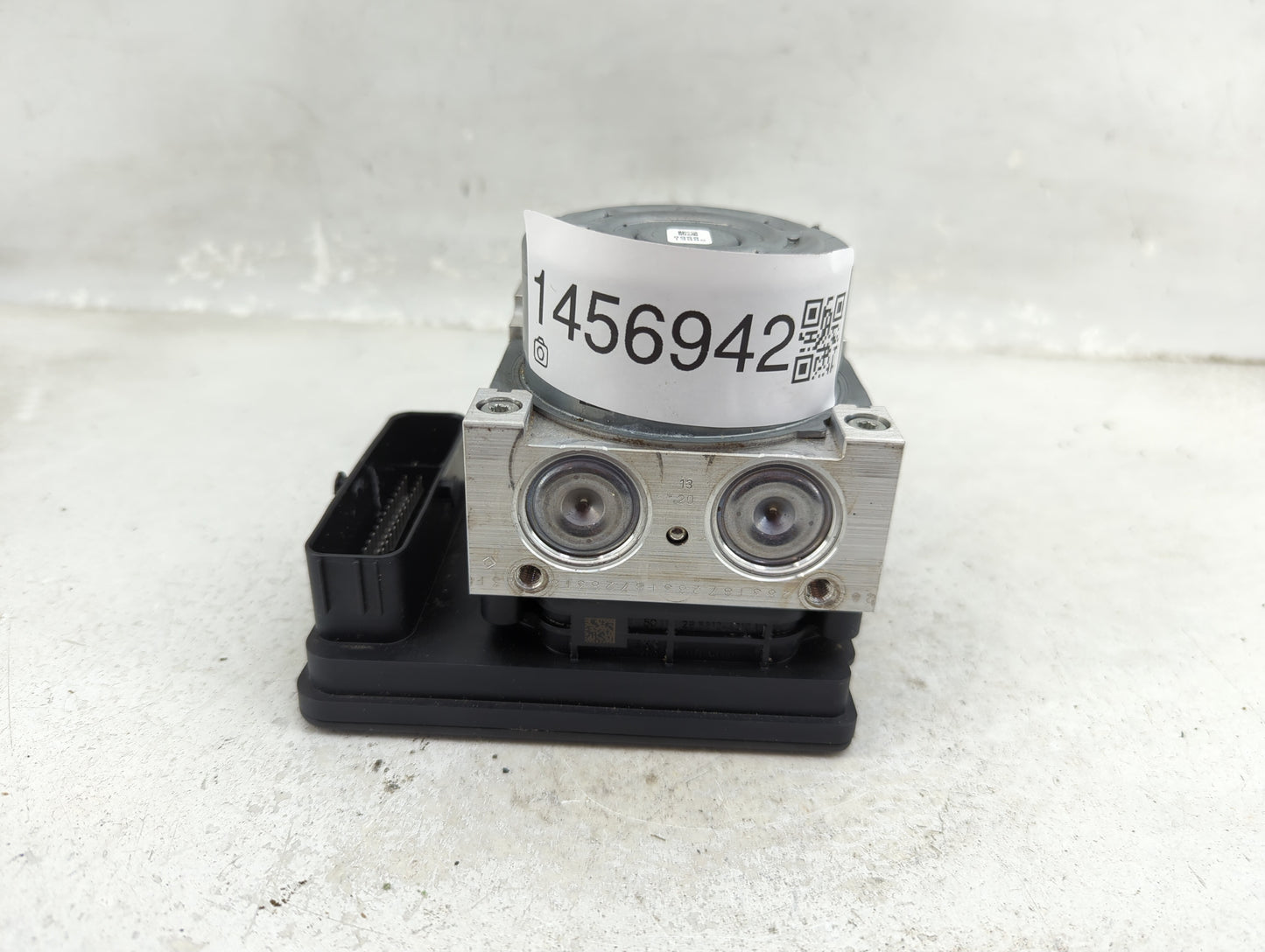 2018-2020 Bmw X2 ABS Pump Control Module Replacement P/N:7 915 657 Fits Fits 2016 2017 2018 2019 2020 2021 OEM Used Auto Par