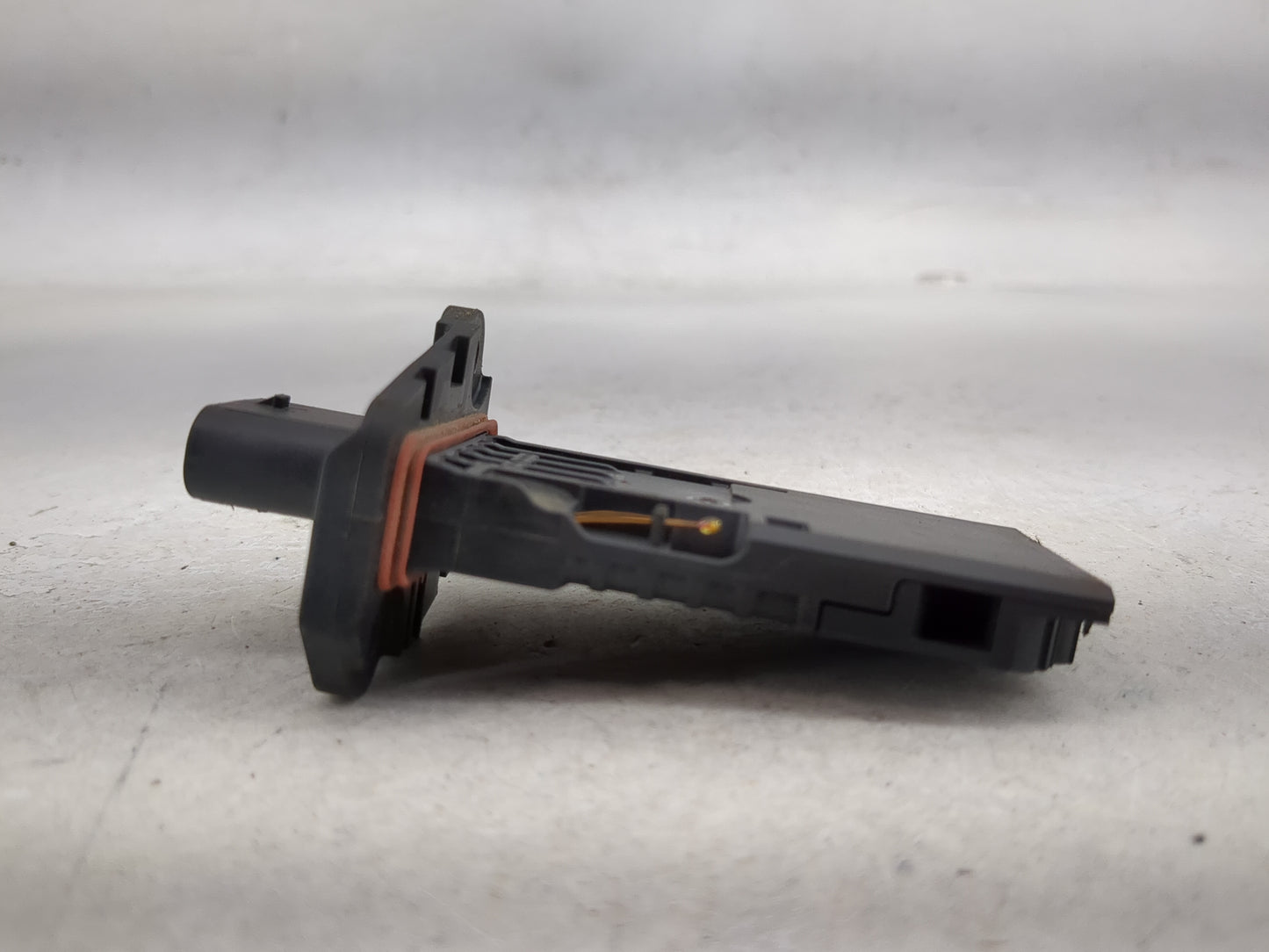 2019-2020 Bmw X2 Mass Air Flow Meter Maf - Oemusedautoparts1.com