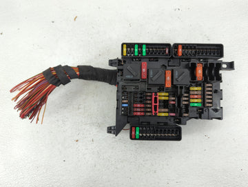 2018-2020 Bmw X2 Fusebox Fuse Box Panel Relay Module P/N:ROTA910516 9270355-01 Fits Fits 2018 2019 2020 OEM Used Auto Parts 