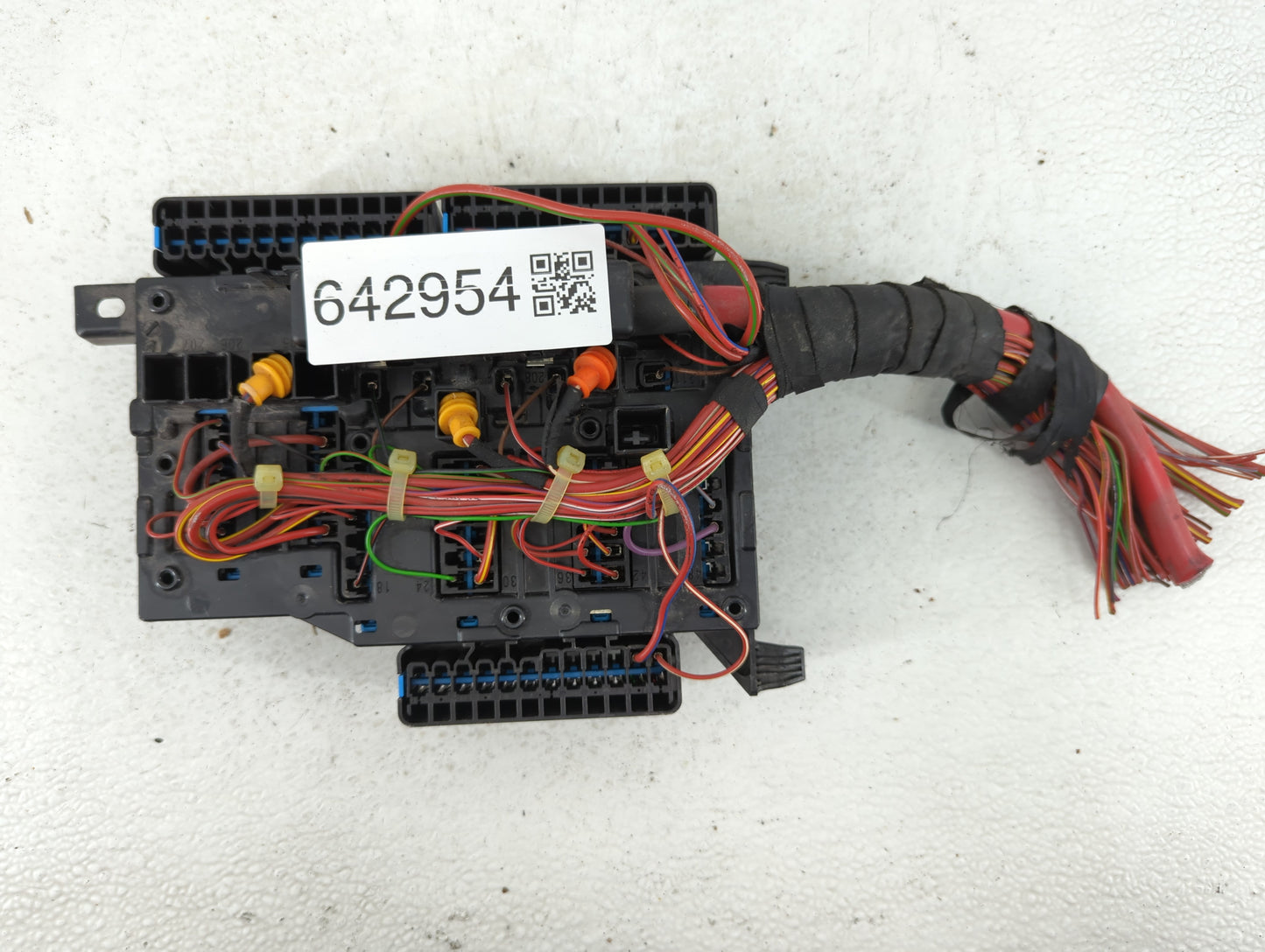 2018-2020 Bmw X2 Fusebox Fuse Box Panel Relay Module P/N:ROTA910516 9270355-01 Fits Fits 2018 2019 2020 OEM Used Auto Parts 