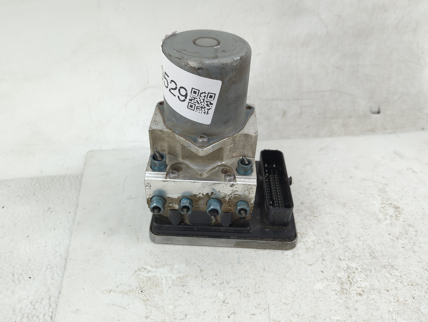 2018-2021 Bmw X3 ABS Pump Control Module Replacement P/N:5A01937 Fits Fits 2016 2017 2018 2019 2020 2021 OEM Used Auto Parts