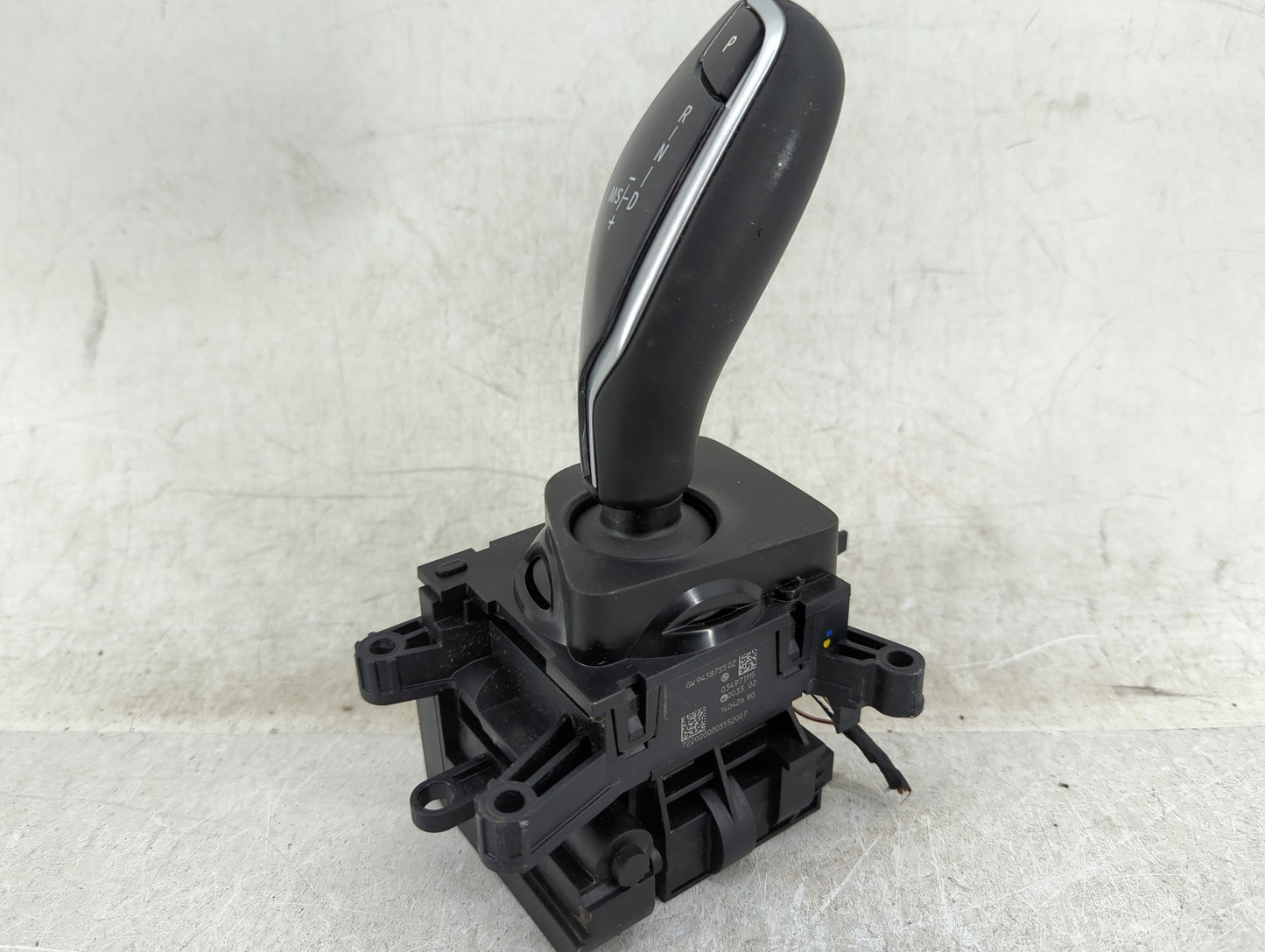 2020 Bmw X3 Floor Console Assembly Shifter - Oemusedautoparts1.com