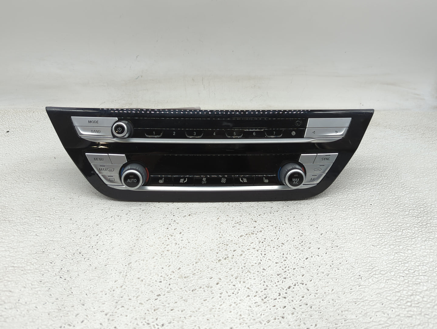 2018-2021 Bmw X3 Climate Control Module Temperature AC/Heater Replacement P/N:7951988-01 Fits Fits 2018 2019 2020 2021 OEM U