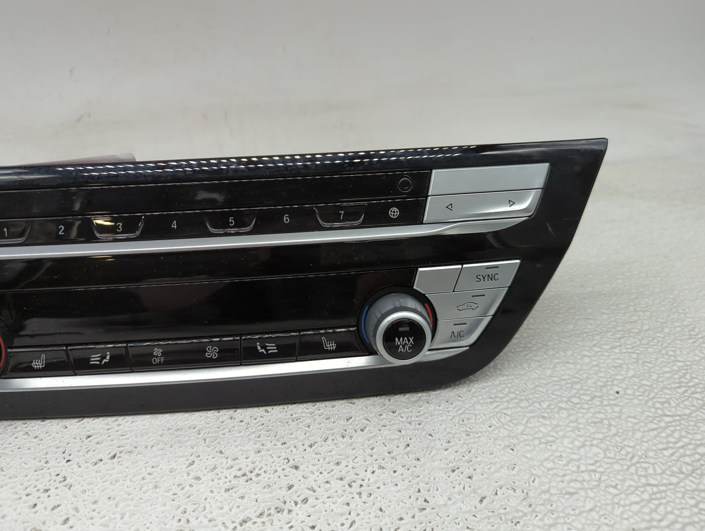 2018-2021 Bmw X3 Climate Control Module Temperature AC/Heater Replacement P/N:7951988-01 Fits Fits 2018 2019 2020 2021 OEM U