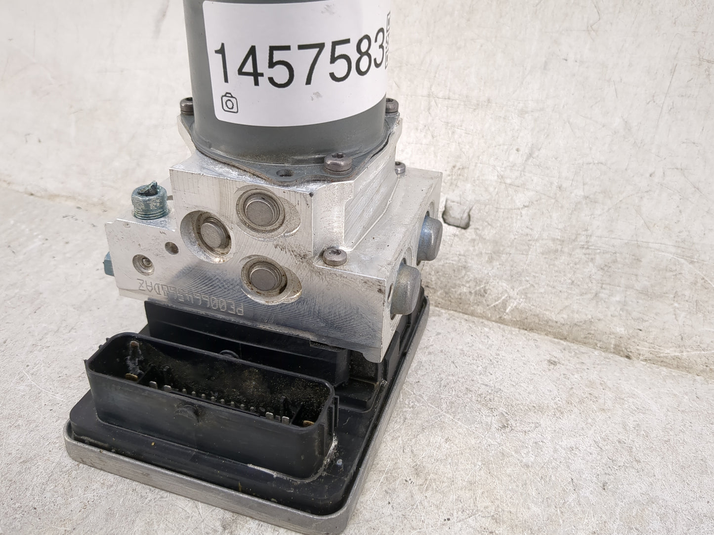 2018-2021 Bmw X3 ABS Pump Control Module Replacement P/N:876246 01 Fits Fits 2016 2017 2018 2019 2020 2021 OEM Used Auto Par