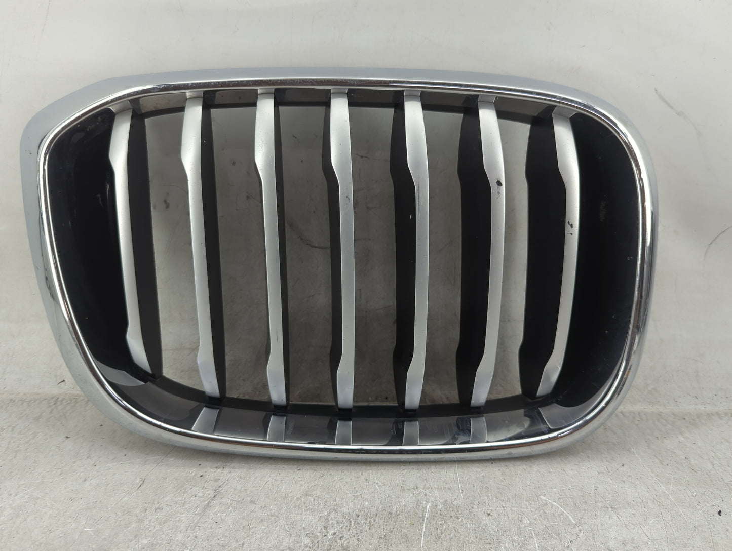 2020-2020 Bmw X3 Front Grille Bumper Not Included - Oemusedautoparts1.com