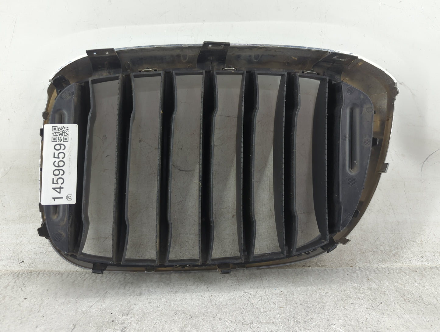2020-2020 Bmw X3 Front Grille Bumper Not Included - Oemusedautoparts1.com