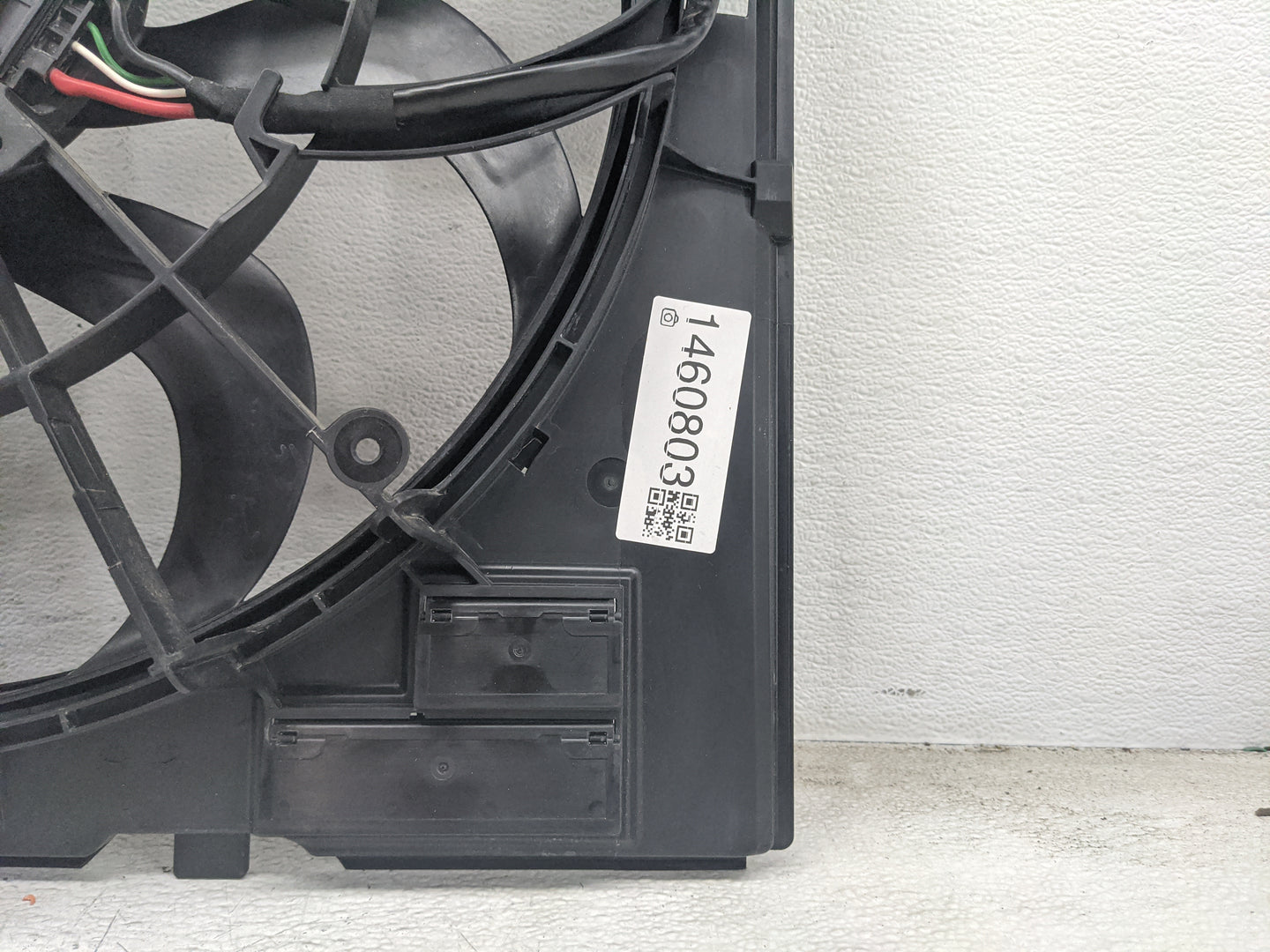 2020-2022 Bmw X3 Electric Radiator Cooling Fan Motor Assembly Fits Fits 2020 2021 2022 OEM Used Auto Parts - Oemusedautopart