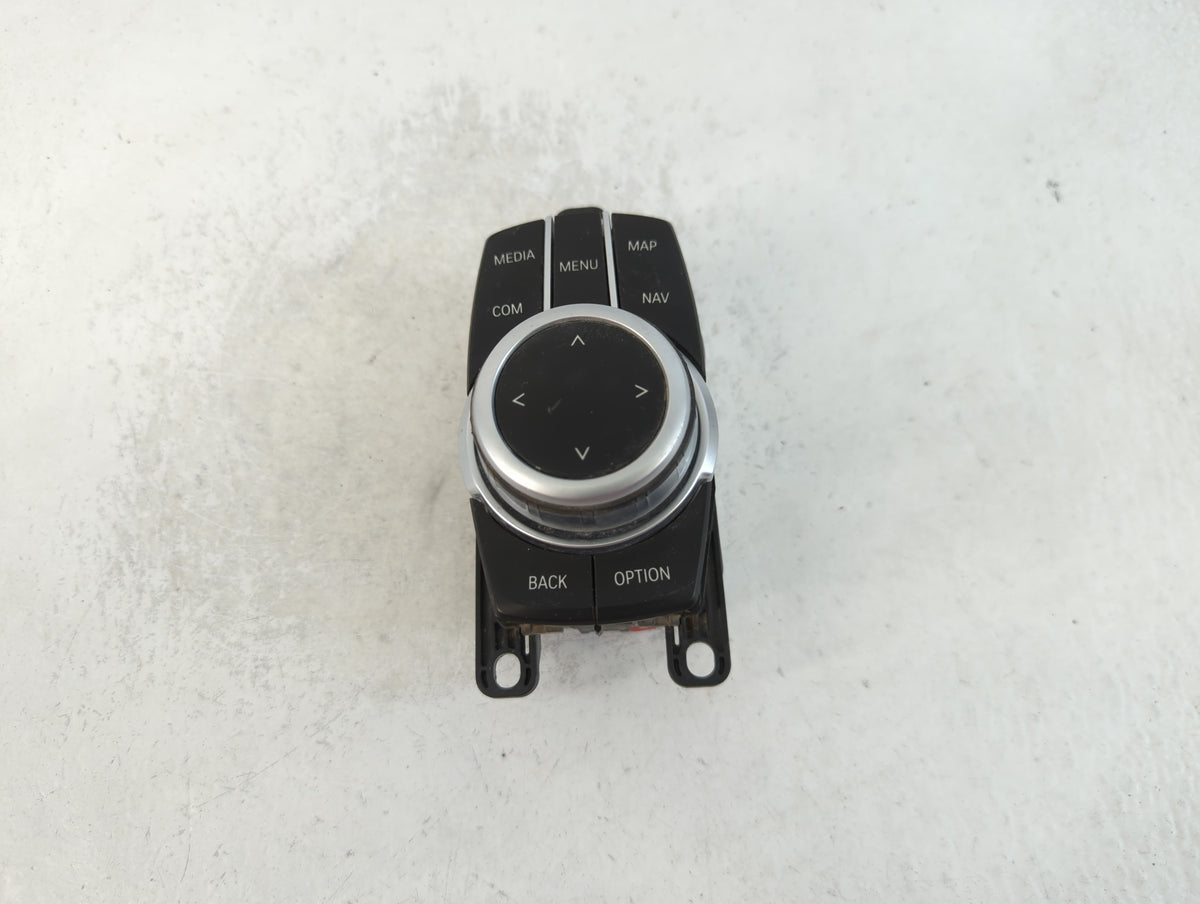 2020 Bmw X3 Am Fm Cd Player Radio Receiver - Oemusedautoparts1.com