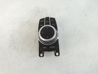 compare product 2020 Bmw X3 Am Fm Cd Player Radio Receiver