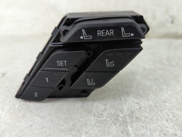 2019-2021 Bmw X7 Master Power Window Switch Replacement Driver Side Left P/N:9436043-01 30281921 Fits Fits 2019 2020 2021 OE
