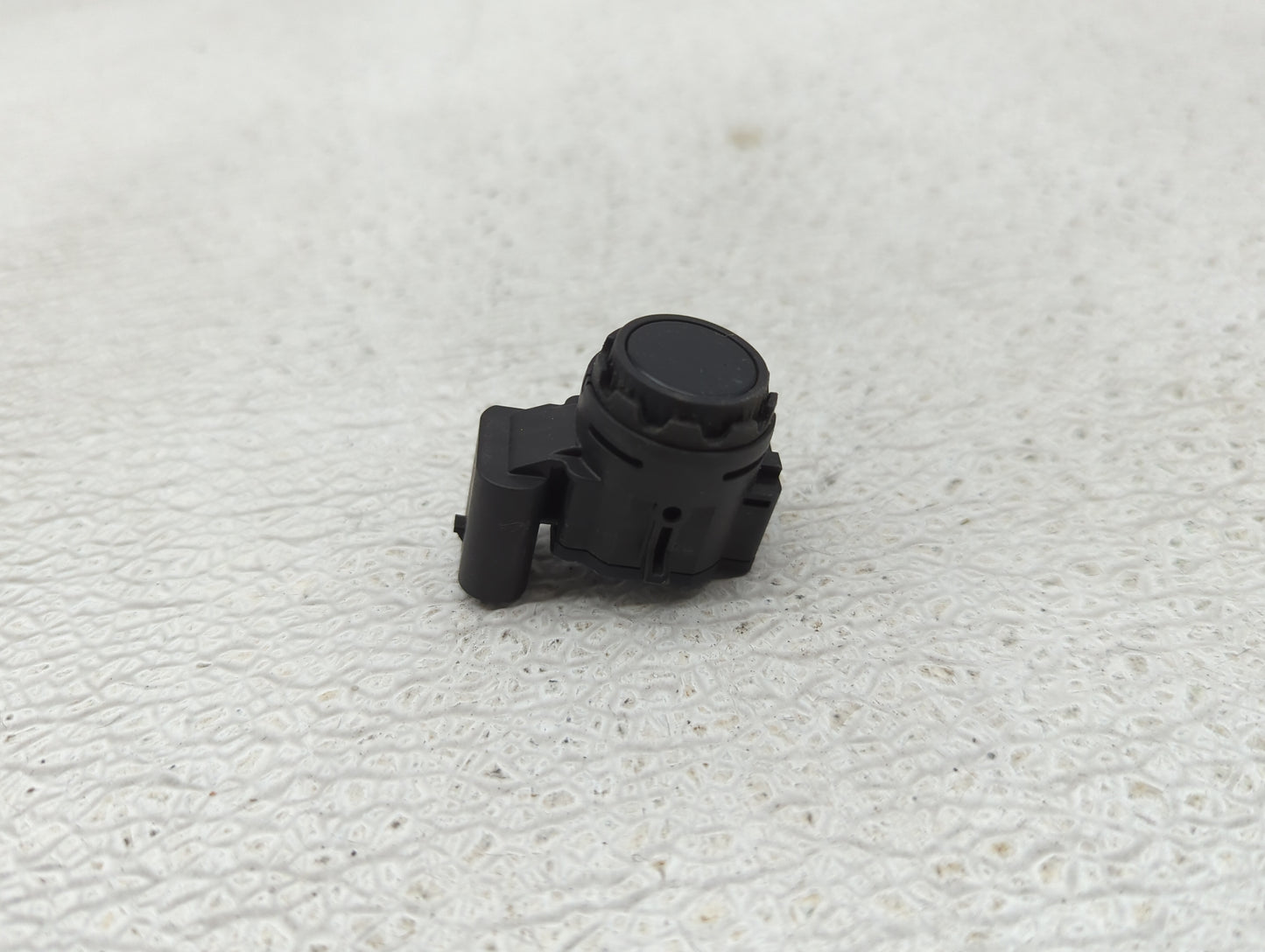 2020 Bmw X7 Front Park Assist Sensor Black - Oemusedautoparts1.com