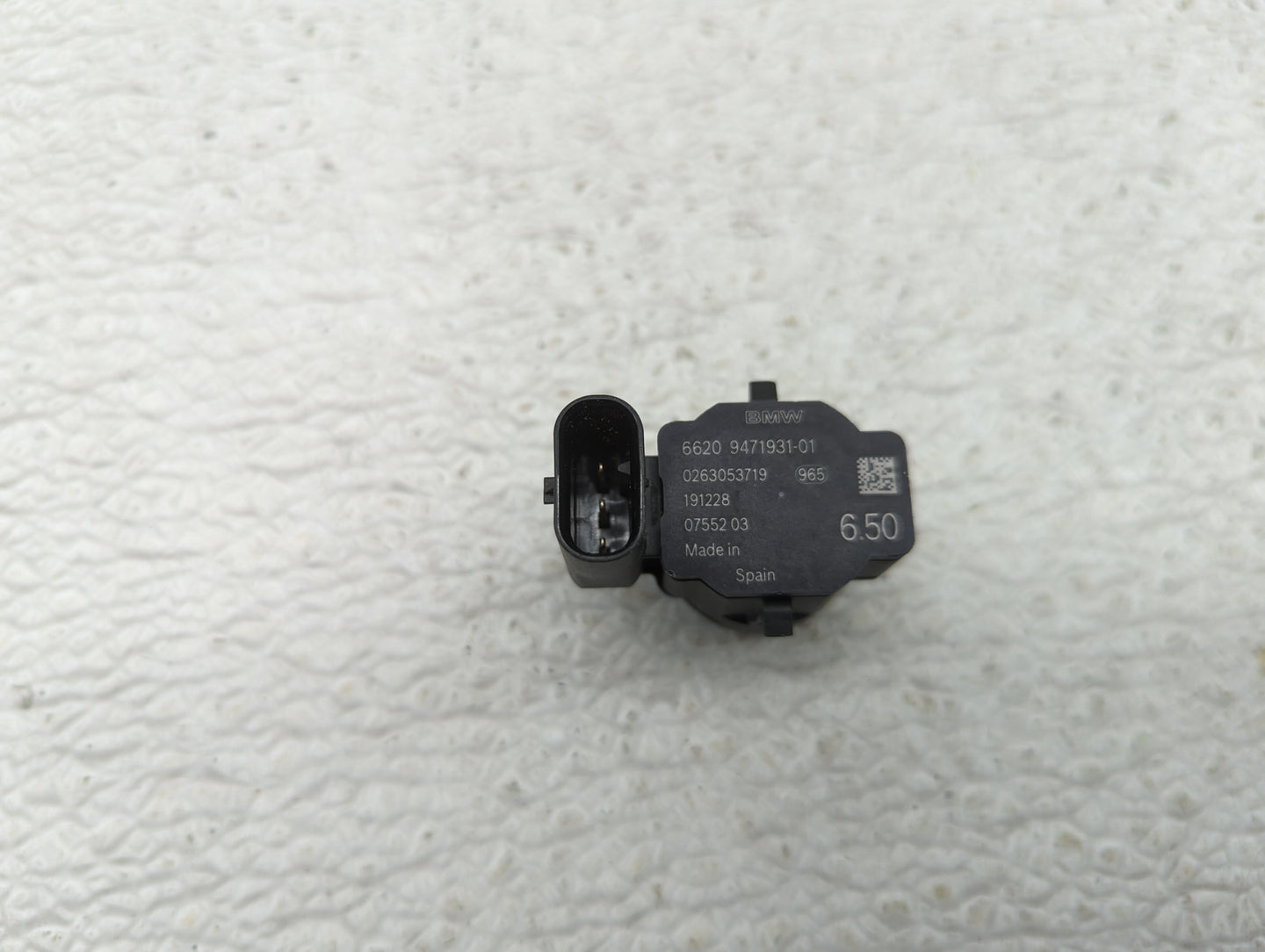 2020 Bmw X7 Front Park Assist Sensor Black - Oemusedautoparts1.com