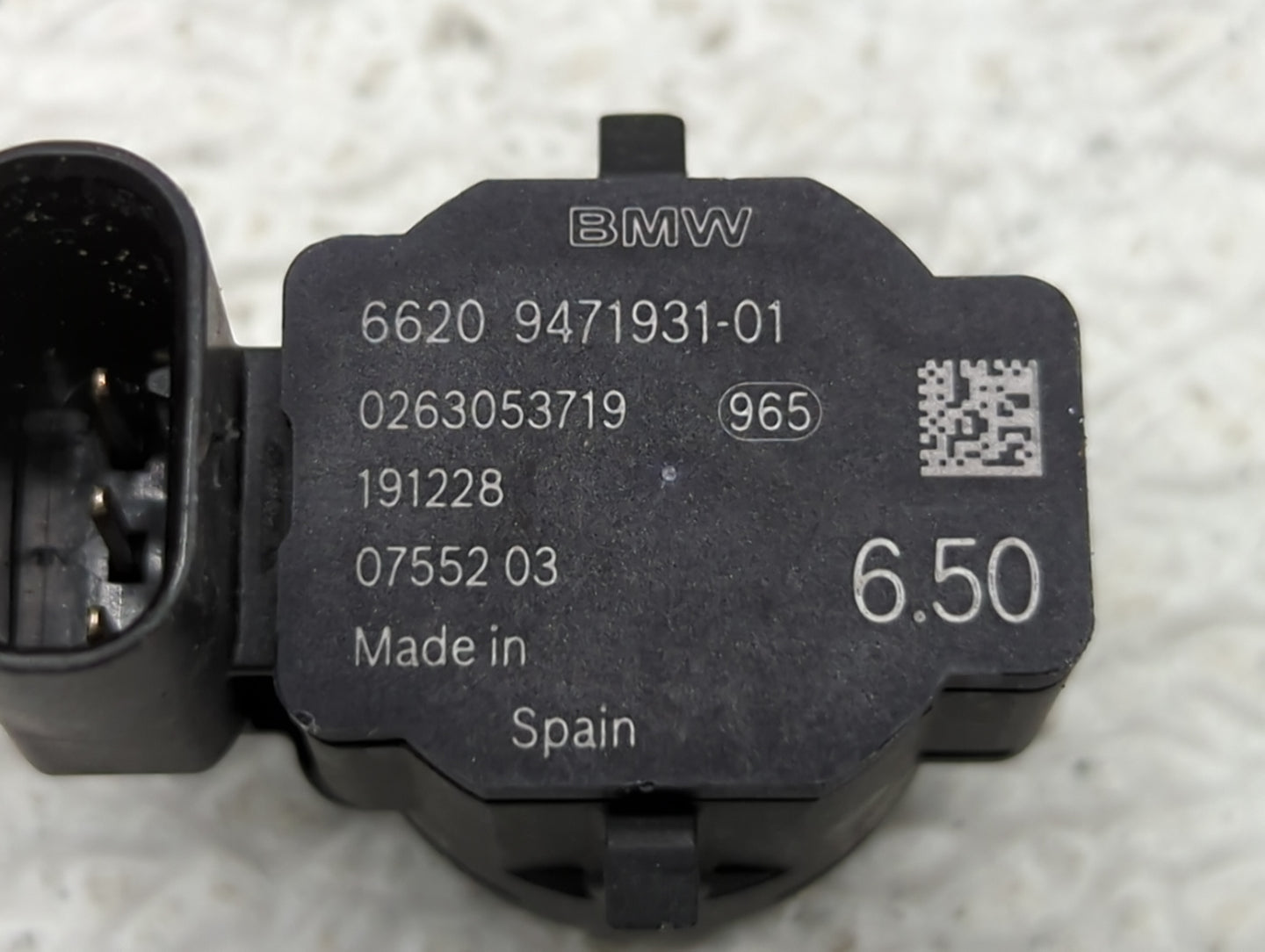 2020 Bmw X7 Front Park Assist Sensor Black - Oemusedautoparts1.com
