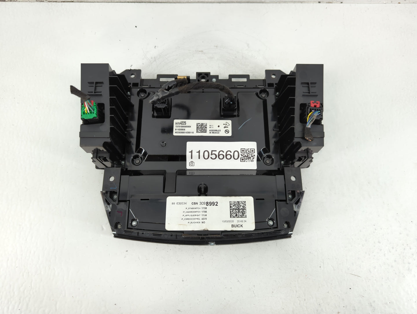 2020 Buick Enclave Radio AM FM Cd Player Receiver Replacement P/N:84764225 Fits OEM Used Auto Parts - Oemusedautoparts1.com