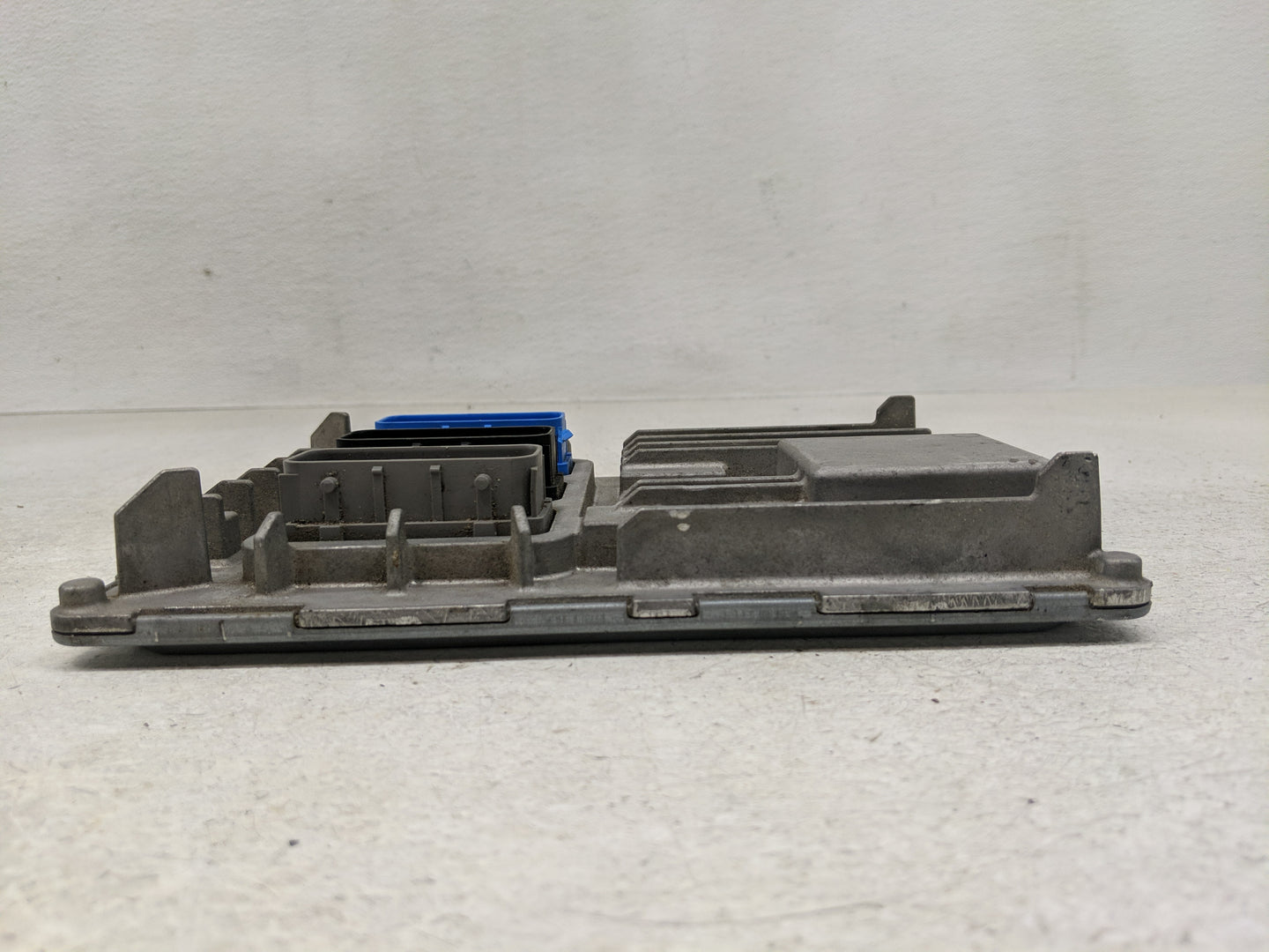 2018-2020 Buick Enclave PCM Engine Control Computer ECU ECM PCU OEM P/N:12708809 Fits Fits 2016 2017 2018 2019 2020 2021 202